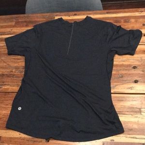 Lululemon Navy blue shirt - silver lined
